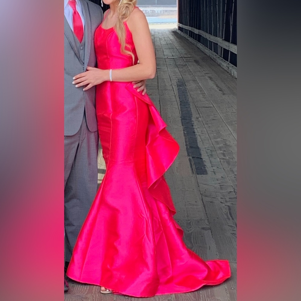 Sherri Hill prom dress